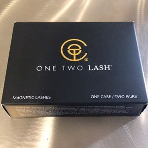 NIB One Two Lash magnetic lashes